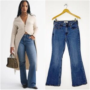 Abercrombie & Fitch Curve Love High-Rise Bootcut Jeans 27 Short